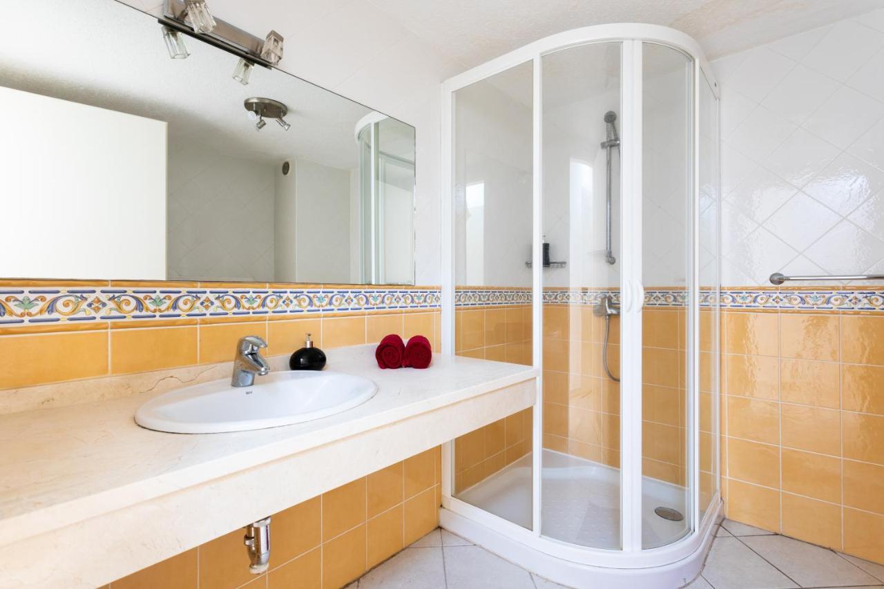 Hemeras Boutique Homes - Luxury Villa Near The Sea In Los Cristianos ลอส กริสเตียนอส ภายนอก รูปภาพ